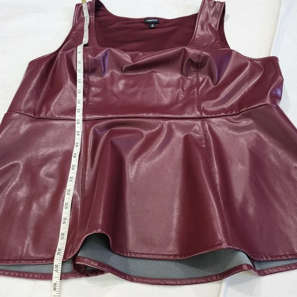 Torrid Size 3 Peplum Faux Leather Burgundy Tank Top - Picture 5 of 7